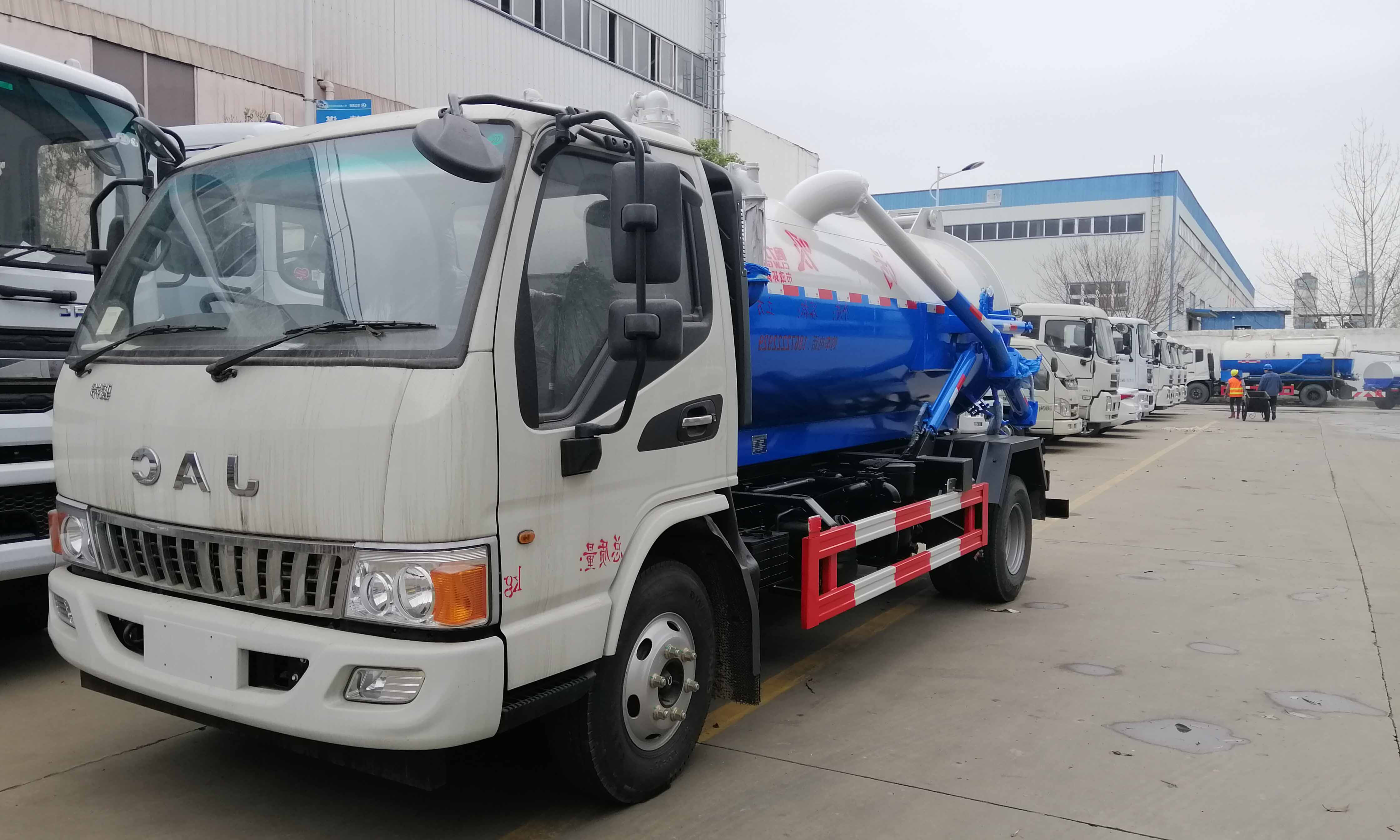 國(guó)五江淮吸污車(chē)