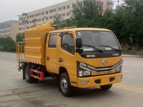程力威牌CLW5071TSD6CY型防役消毒灑水車(chē)